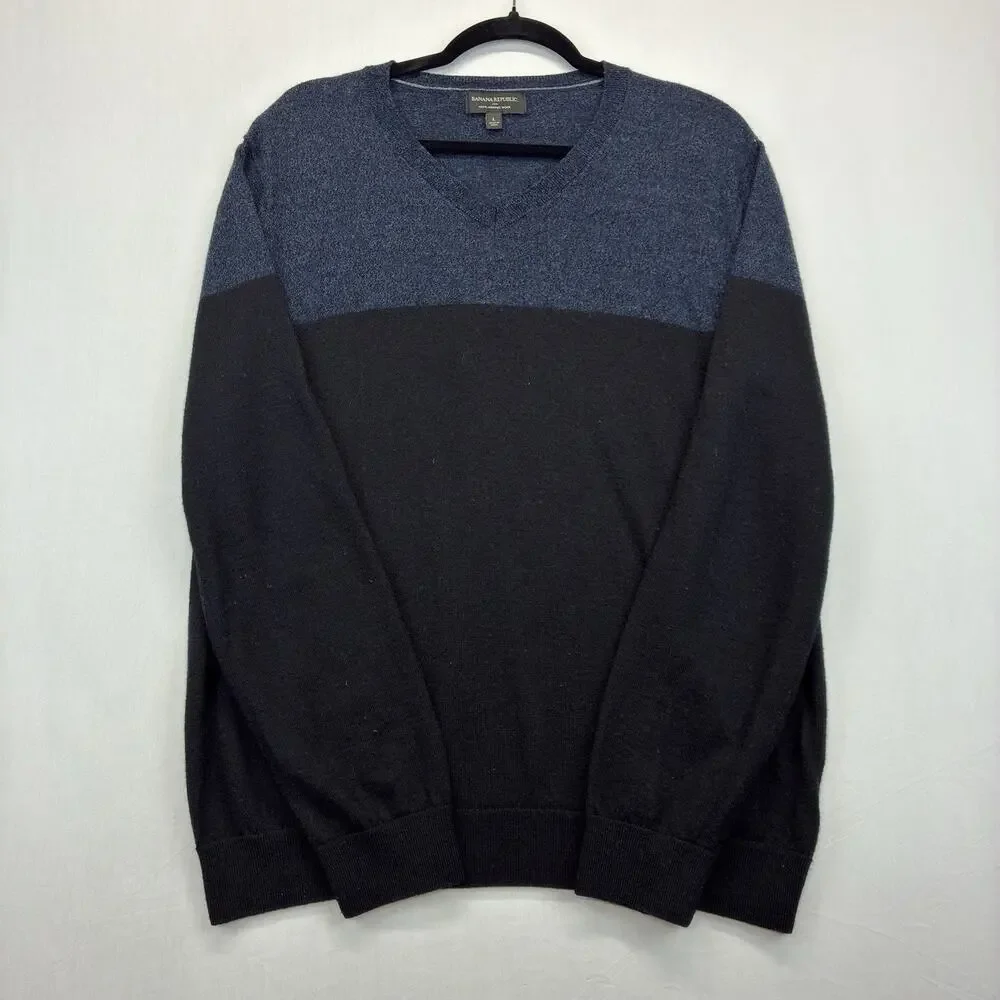 Banana Republic Men’s Large Merino Wool Sweater Blue Black V Neck Colorblock